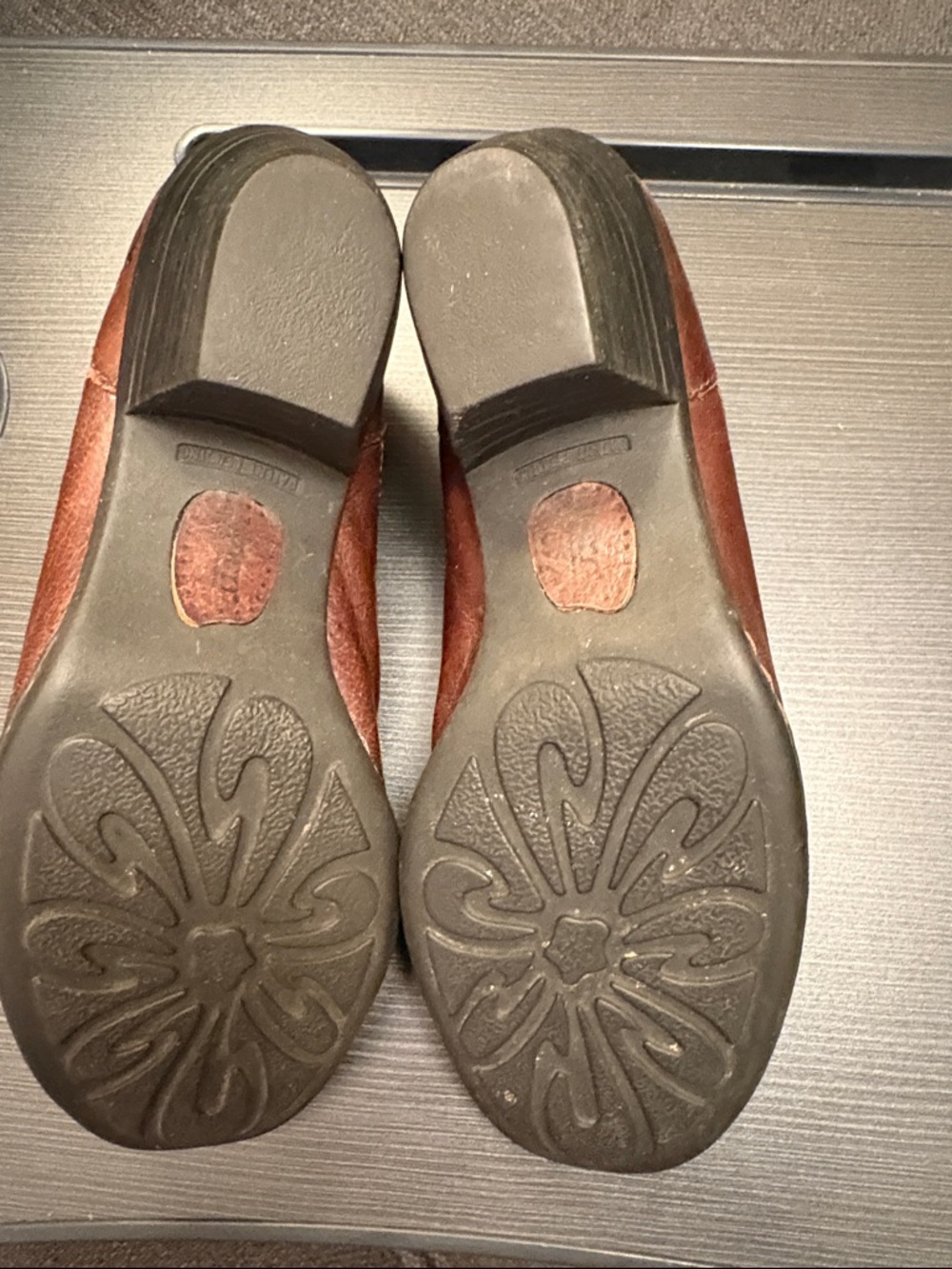 Women's Brown Leather Slip-On Ankle boots - Picture 6 of 6